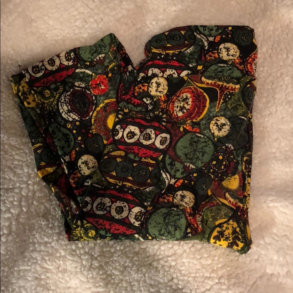 LuLaRoe Christmas OS Leggings